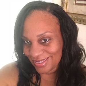 Meet your Posher, Aisha